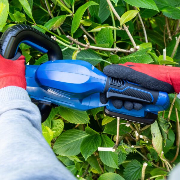 Hyundai 20V Li-Ion Cordless Hedge Trimmer - Battery Powered | HY2188 - Image 23