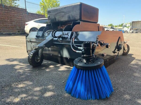 Telehandler Sweeper Collector - Image 3