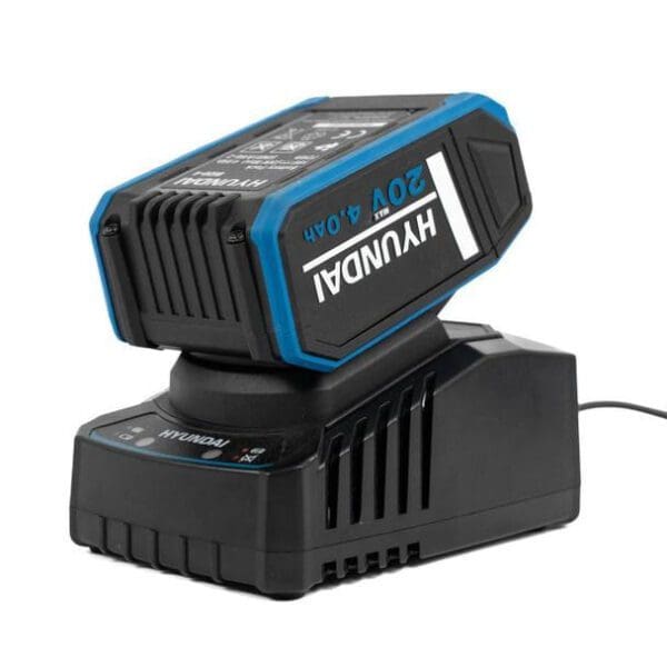 Hyundai 4Ah Li-Ion Battery and 2A Charger Kit for 2nd Generation 20v Range